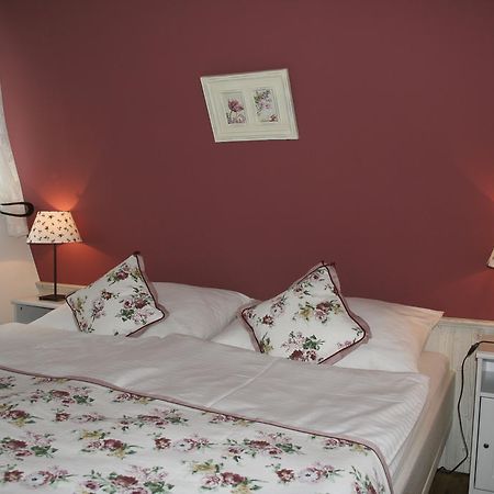 Landgasthof Friedl Hotel Sankt Lorenzen bei Knittelfeld Szoba fotó